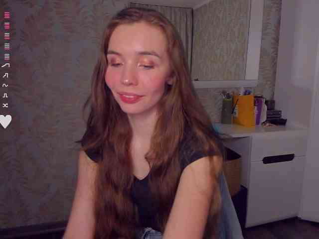 YonaBones webcam