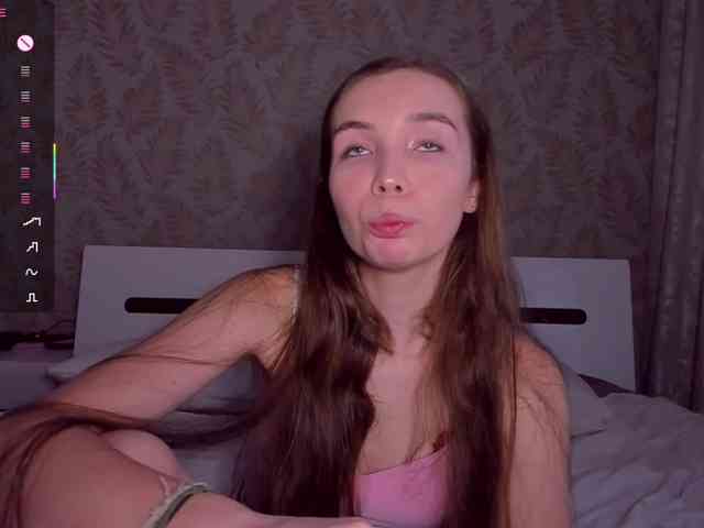 YonaBones webcam