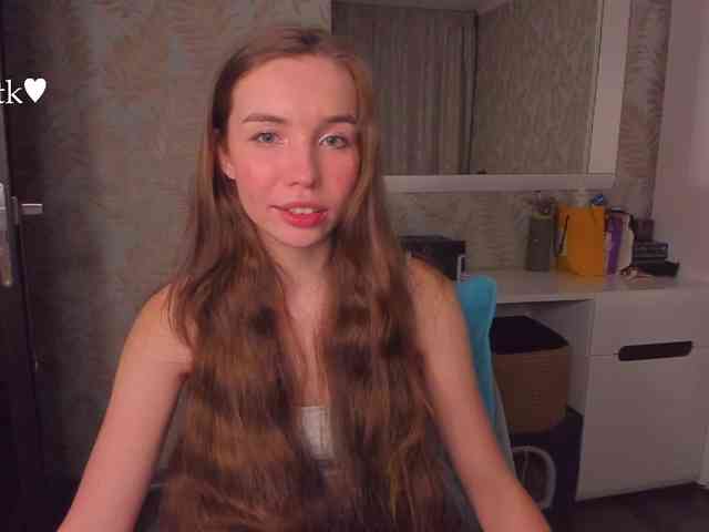 YonaBones webcam
