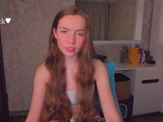 YonaBones webcam