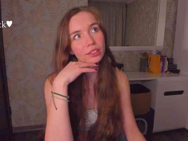 YonaBones webcam