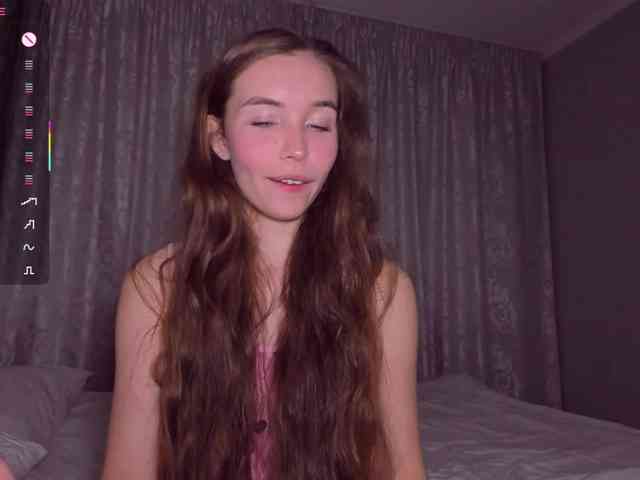 YonaBones webcam