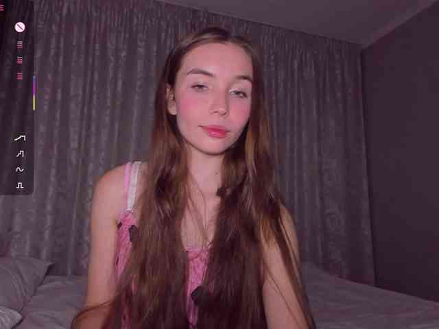 YonaBones webcam