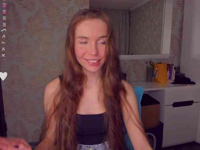 YonaBones webcam