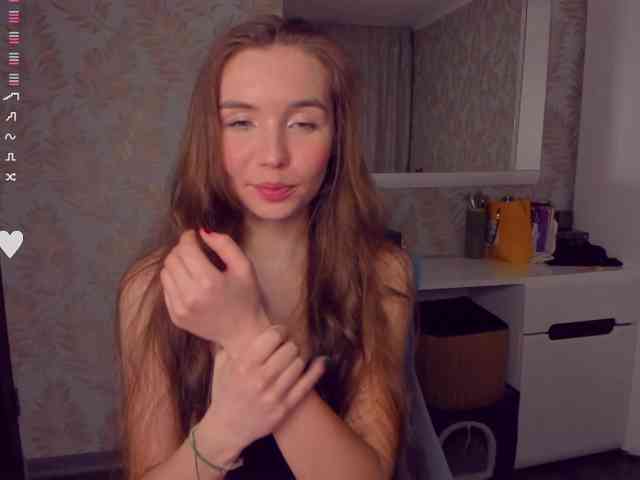YonaBones webcam
