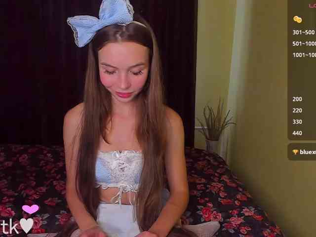 YonaBones webcam