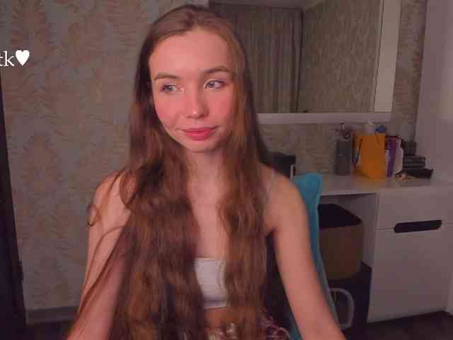 YonaBones webcam