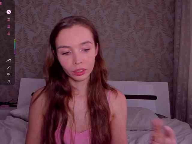 YonaBones webcam
