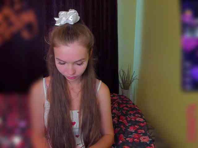 YonaBones webcam