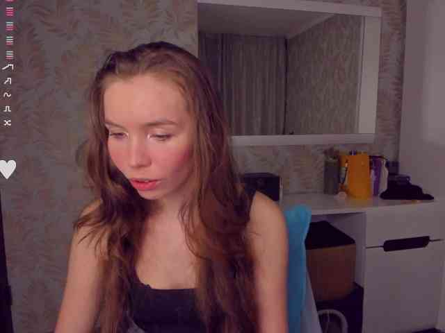 YonaBones webcam