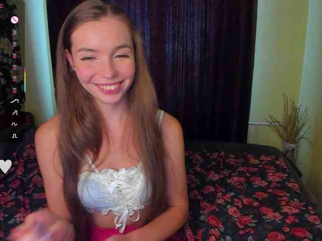 YonaBones webcam