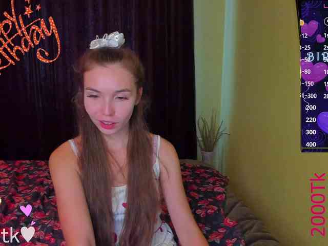 YonaBones webcam