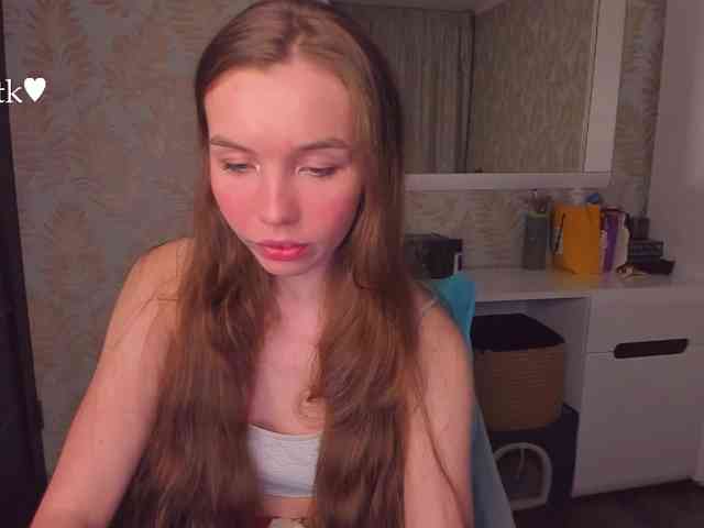 YonaBones webcam