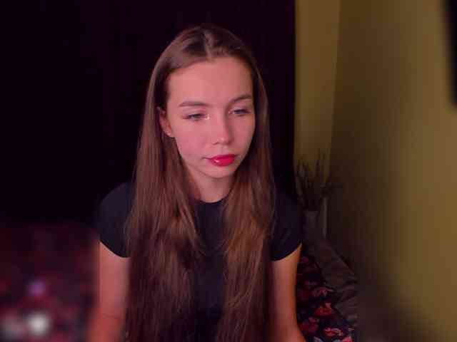 YonaBones webcam