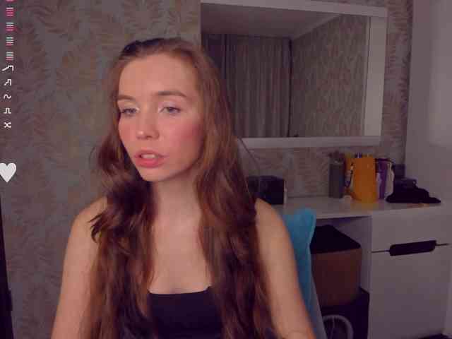 YonaBones webcam