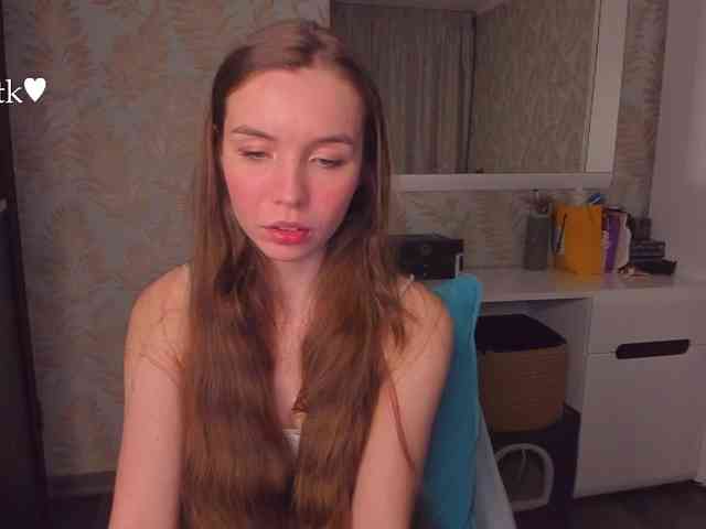 YonaBones webcam