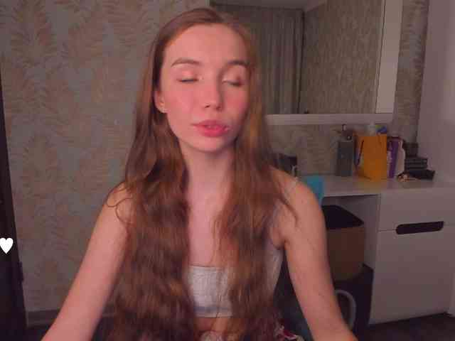 YonaBones webcam