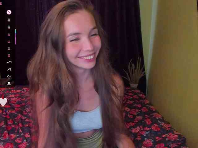 YonaBones webcam