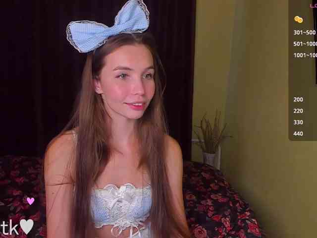 YonaBones webcam