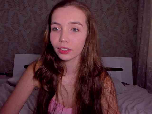 YonaBones webcam
