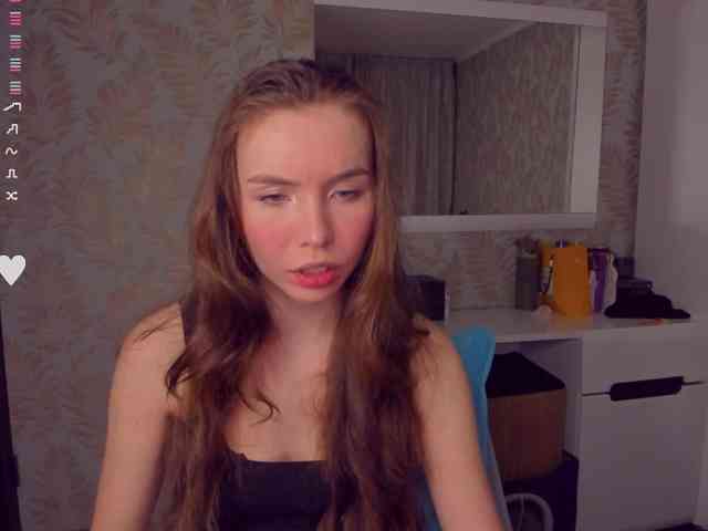 YonaBones webcam