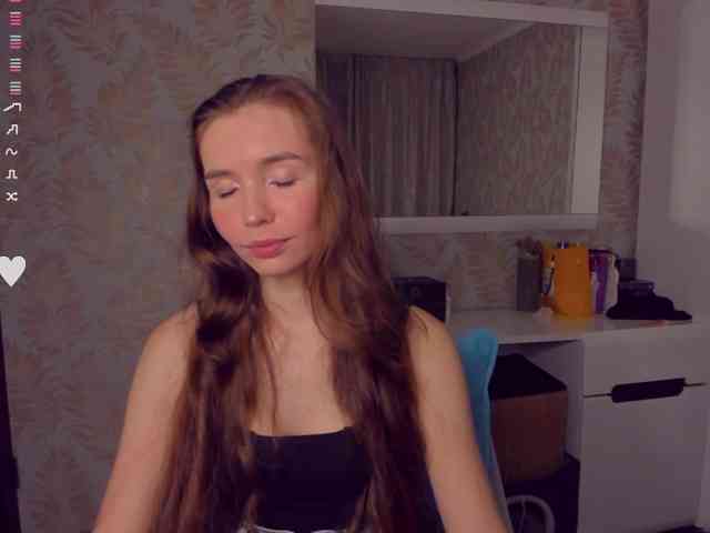 YonaBones webcam