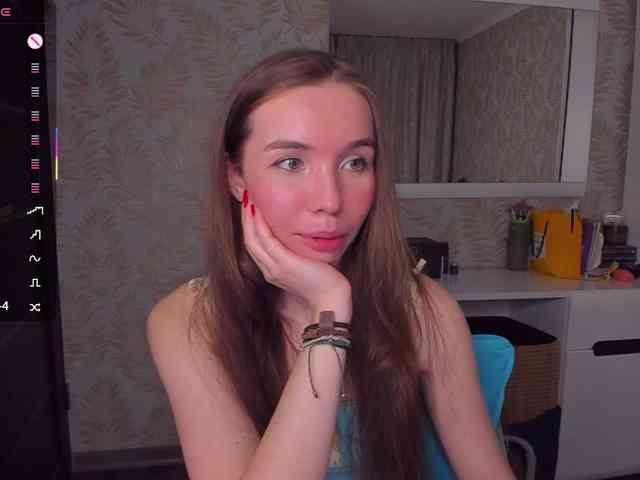 YonaBones webcam
