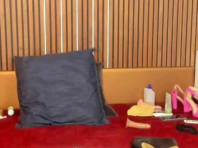 LexyLuv webcam