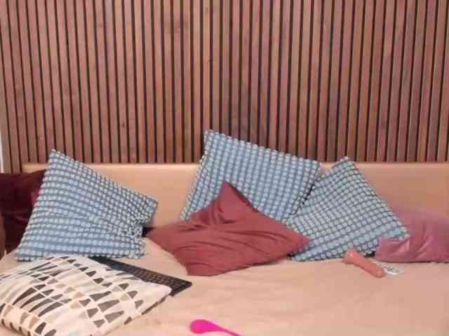LexyLuv webcam