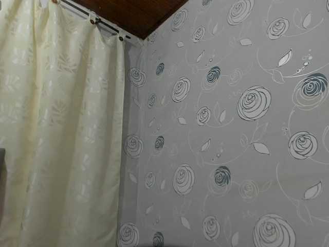 lunaeva23 live cam on BongaCams