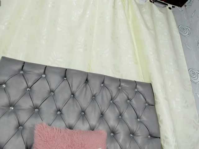 lunaeva23 live cam on BongaCams