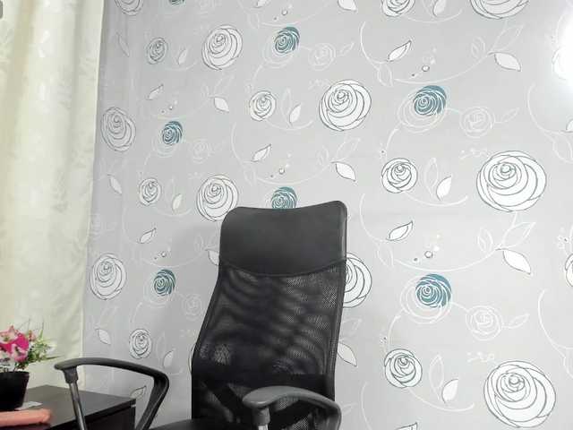 lunaeva23 live cam on BongaCams