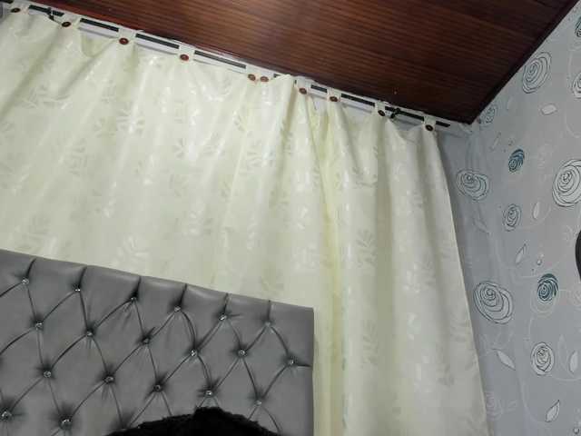 lunaeva23 live cam on BongaCams
