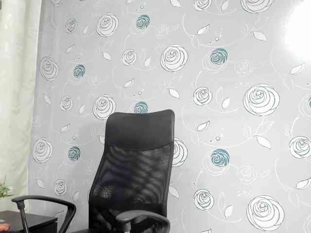 lunaeva23 webcam
