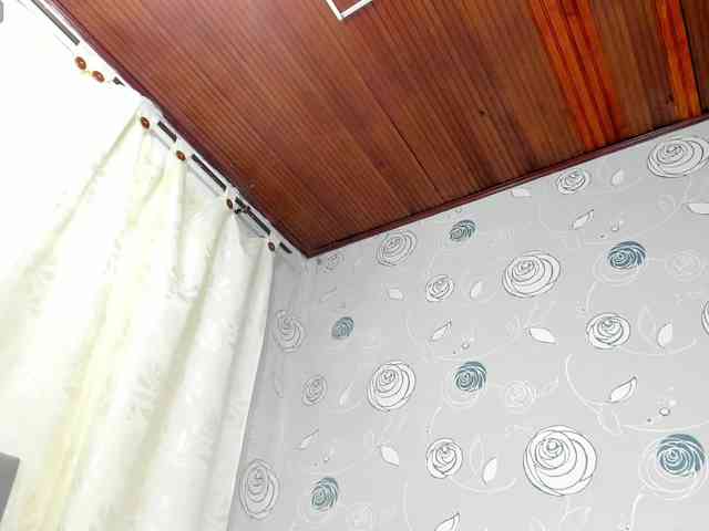 lunaeva23 webcam