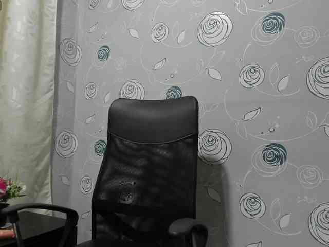 lunaeva23 webcam