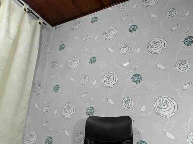 lunaeva23 webcam