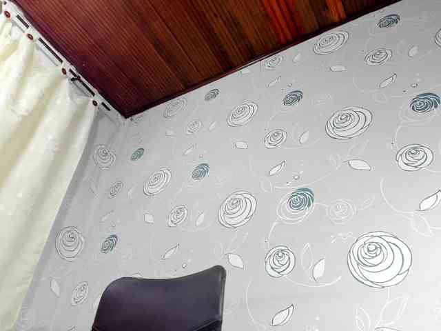 lunaeva23 webcam