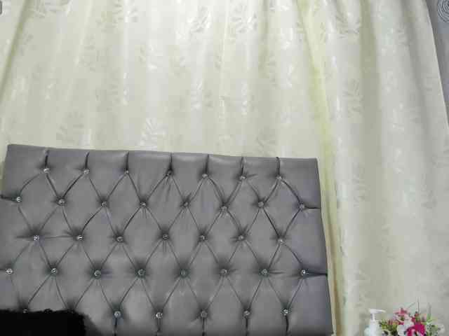 lunaeva23 webcam
