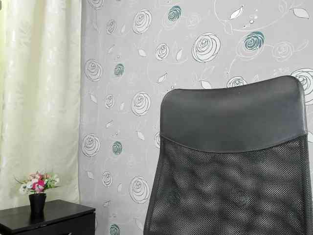 lunaeva23 webcam