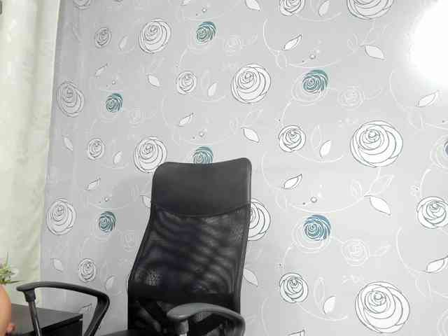 lunaeva23 webcam