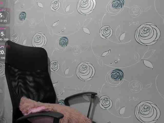 lunaeva23 webcam