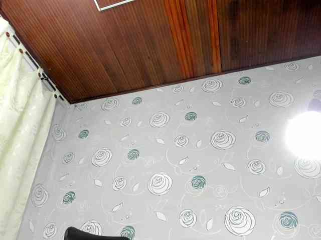 lunaeva23 webcam