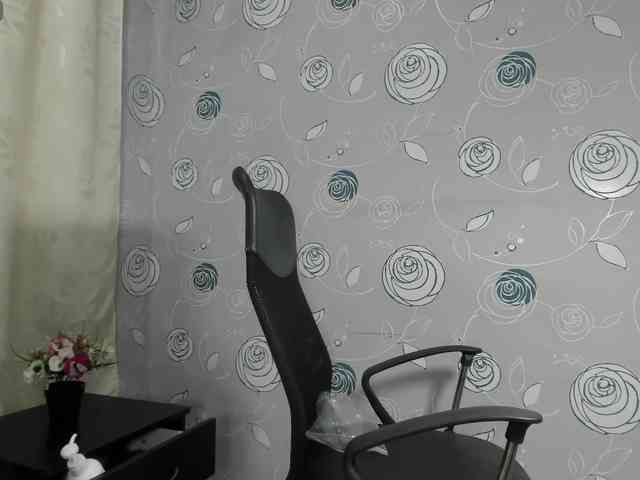 lunaeva23 webcam