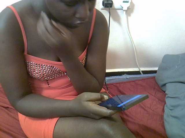 Hotebony01