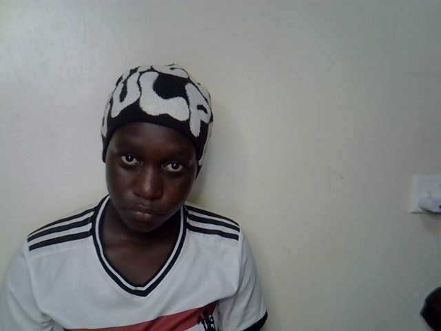 Hotebony01