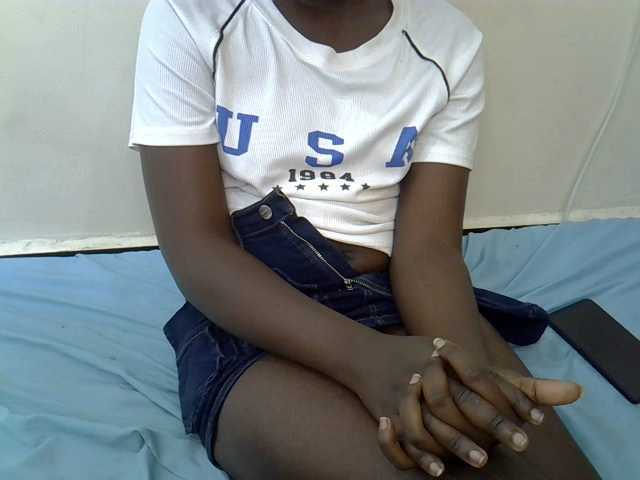 Hotebony01