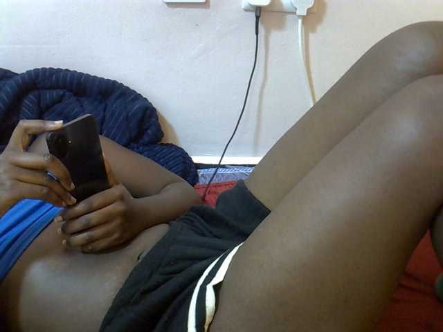 Hotebony01 Live Cam on BongaCams