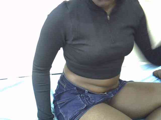 Hotebony01 webcam