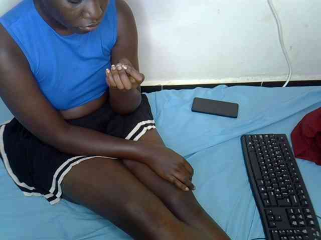 Hotebony01 webcam